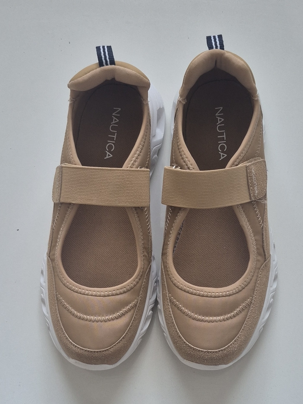 Nautica womens Beige Hook & Loop Low Top Solid Athletic Sneakers